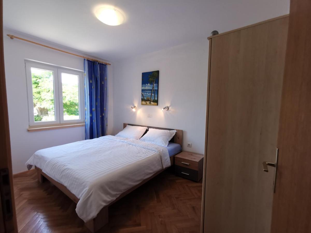 Apartments Jurandvor Baška Екстериор снимка