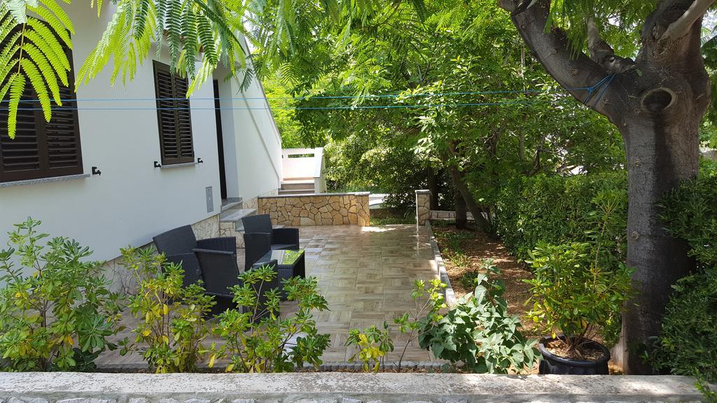 Apartments Jurandvor Baška Екстериор снимка