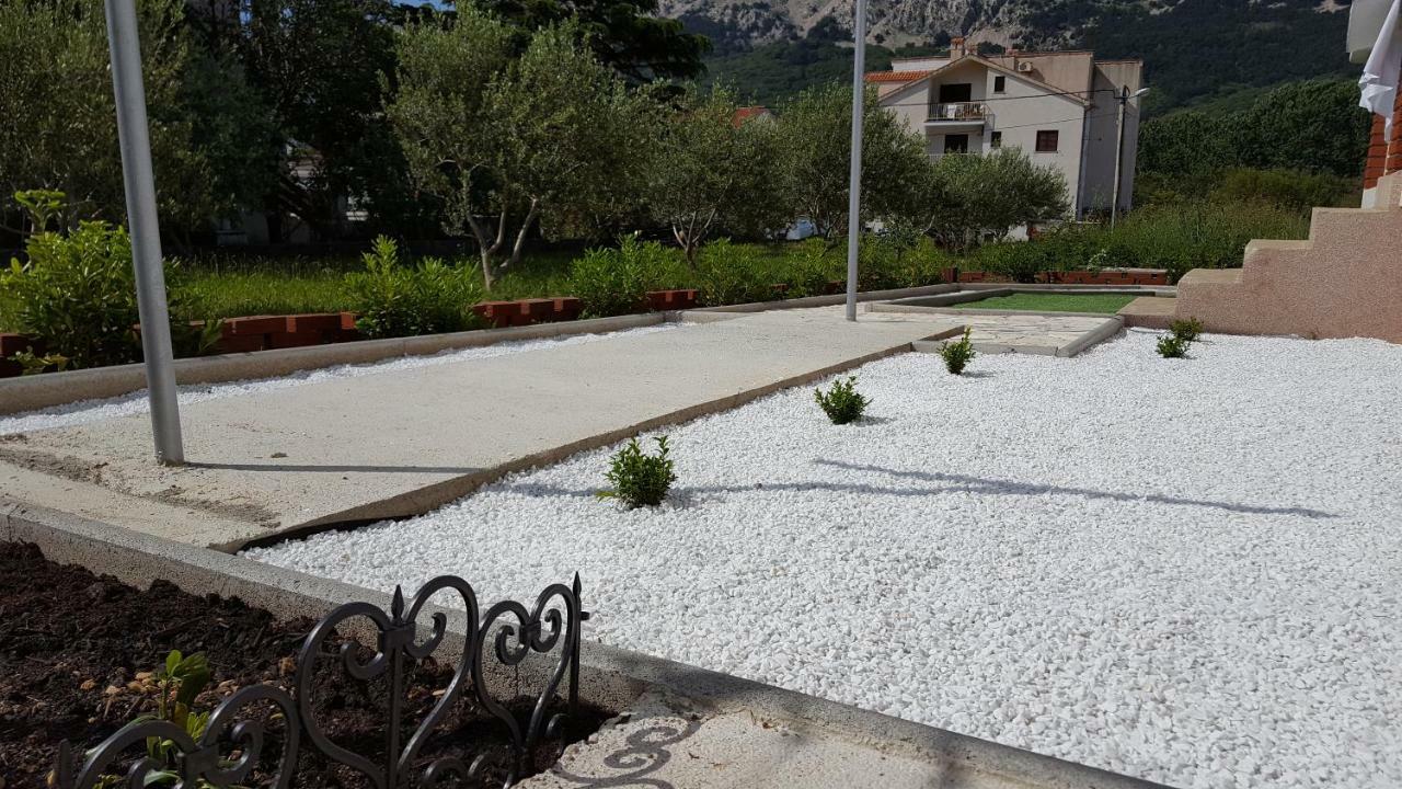 Apartments Jurandvor Baška Екстериор снимка