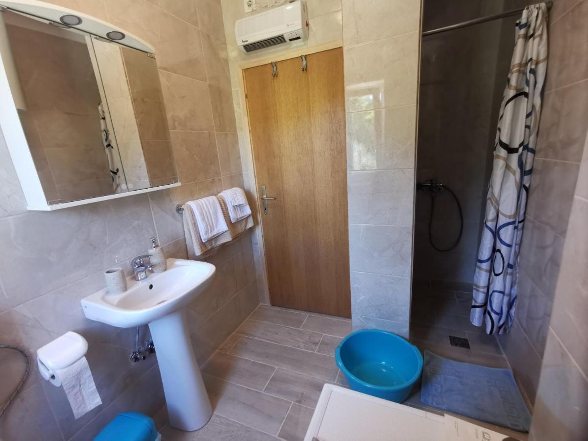 Apartments Jurandvor Baška Екстериор снимка