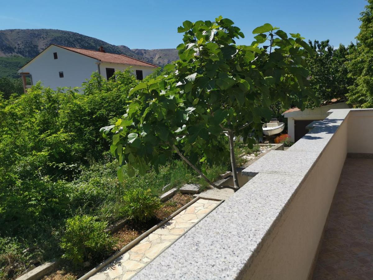 Apartments Jurandvor Baška Екстериор снимка